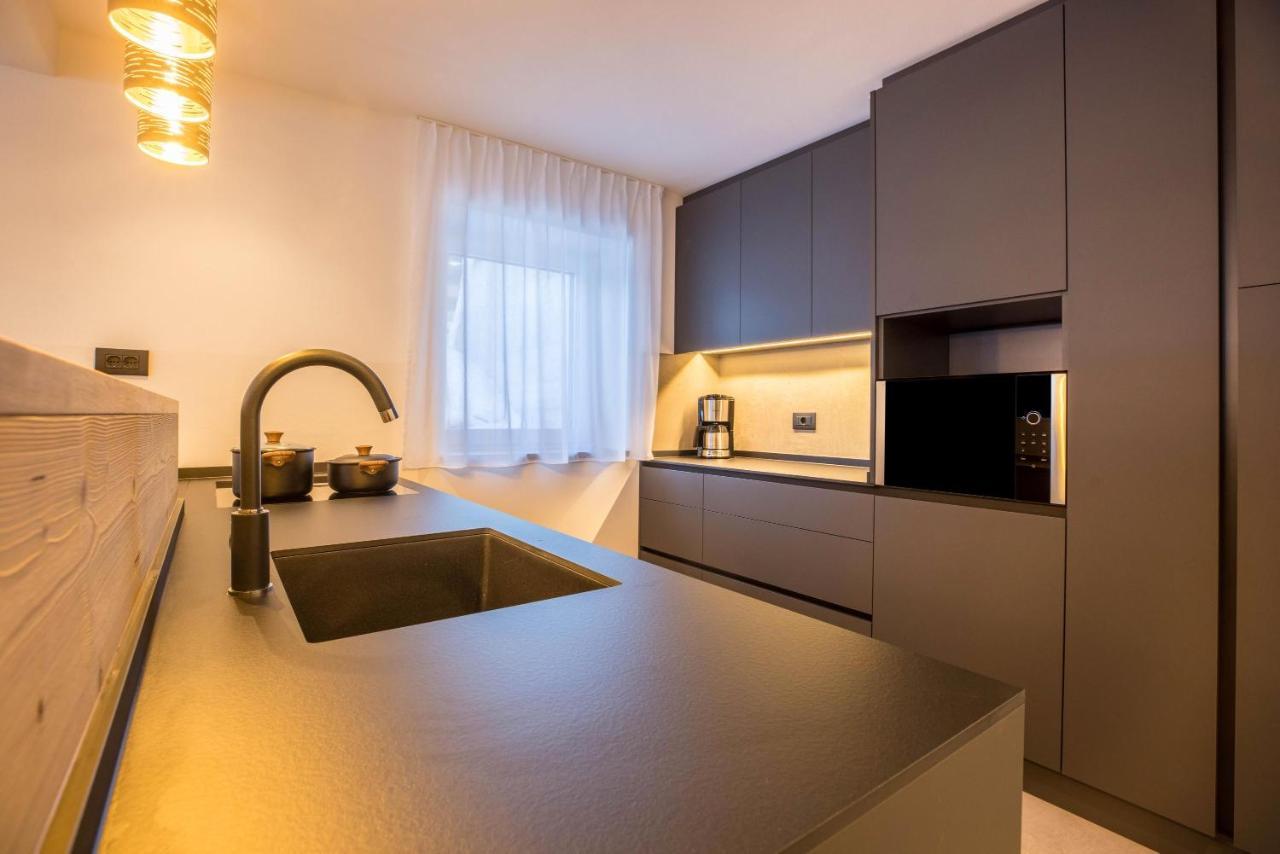 Apartments Armeri Black Dolomites San Vigilio Di Marebbe Εξωτερικό φωτογραφία